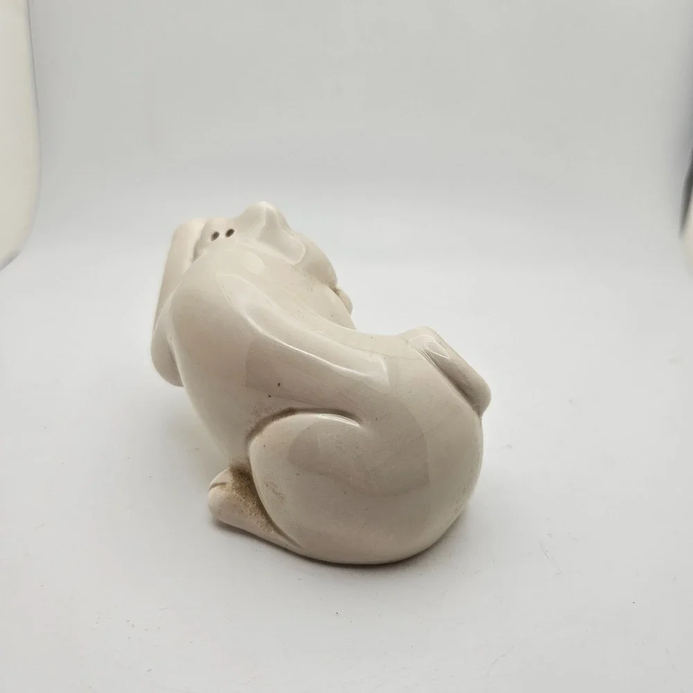 Vintage‎ Sleeping Cat Pepper Shaker Cream Ceramic Kitty Novelty Kitchen Decor